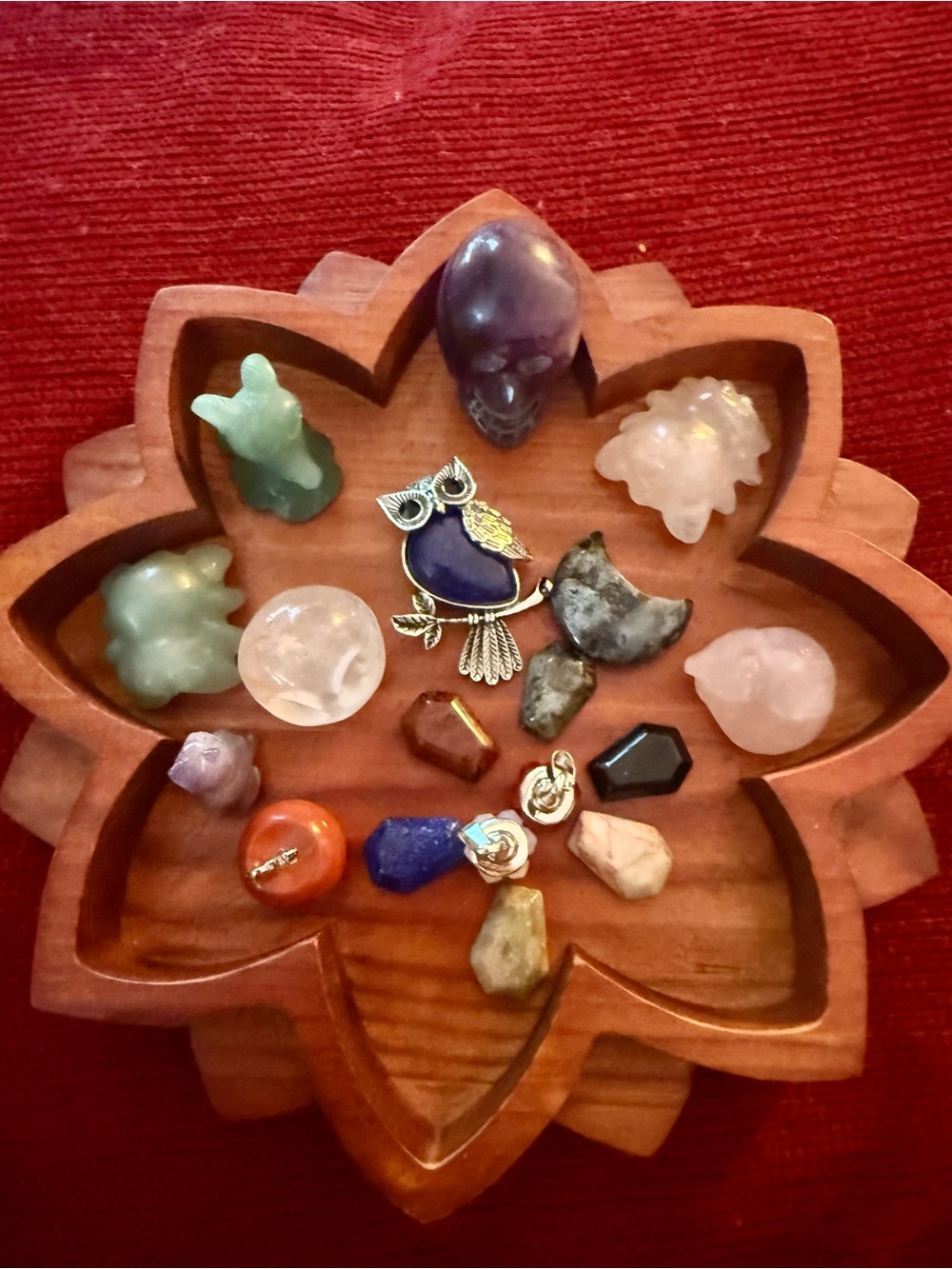 Spooky Season Crystals (18 pieces) 🎃💀👻🧡